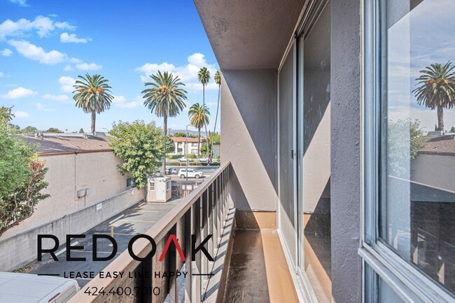 Building Photo - 17830 Sherman Way