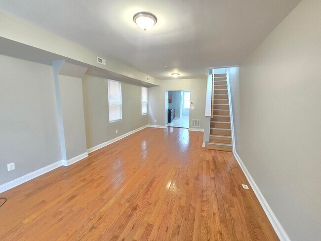 Foto del edificio - Spacious 3 bedroom 2.5 bathroom Town Home ...