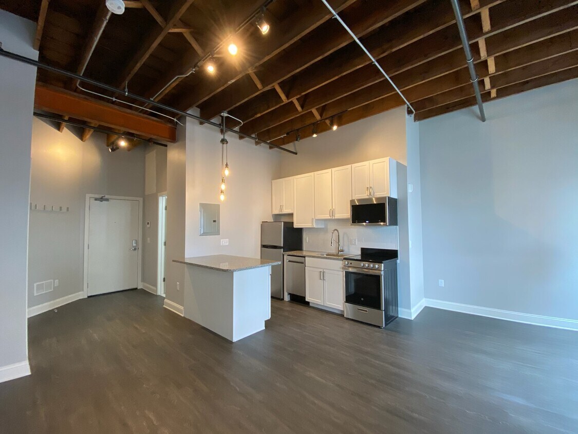 113 Broad St Unit 406, Lynn, MA 01902 Apartments in Lynn, MA