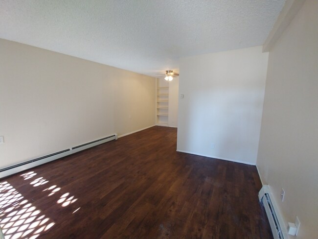 Foto del edificio - 3349 E Fountain Blvd