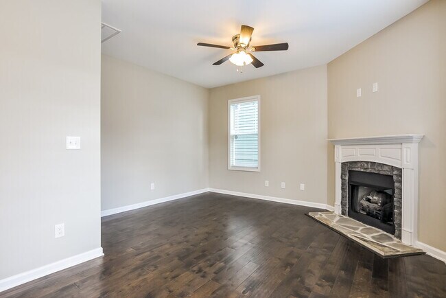 Building Photo - 241 Balboa Pkwy