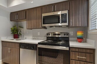 Building Photo - Clayton Creek Apartments