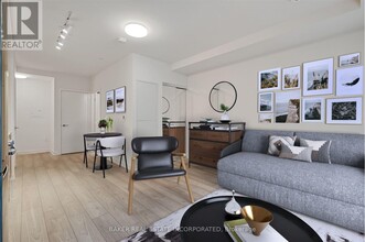 Building Photo - 223 Redpath Ave
