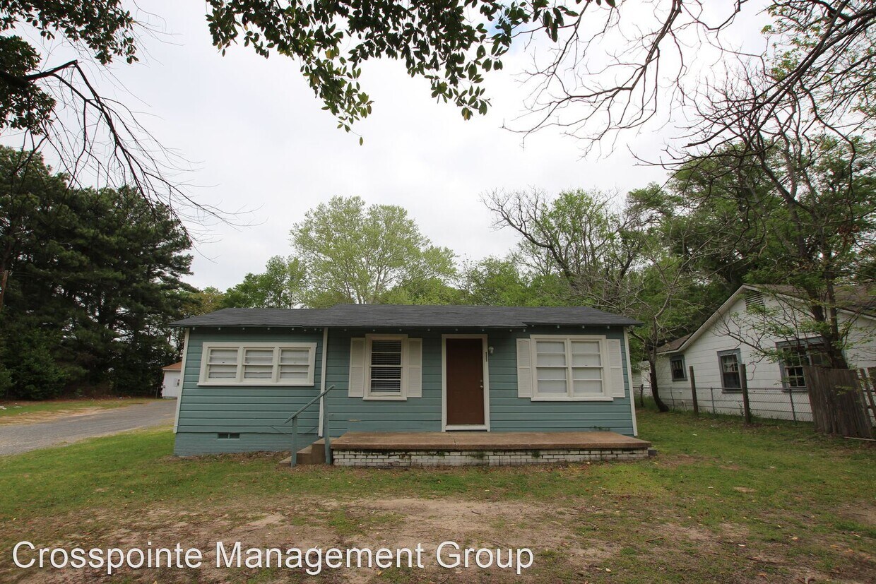 2 br, 1 bath House 4227 Old Chandler Rd House Rental in Tyler, TX