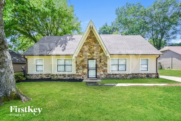 Primary Photo - 4475 Grinstead Cove