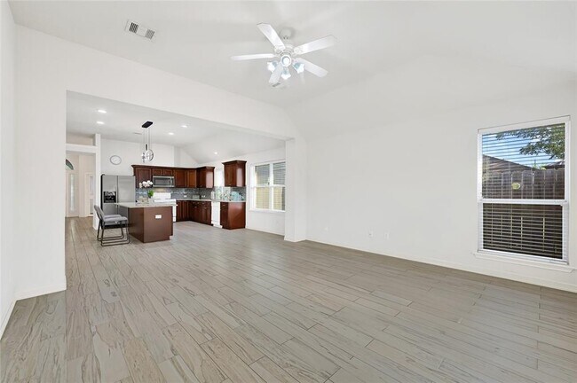Building Photo - 10823 Coral Garden Ln