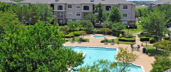 Building Photo - Ballantyne