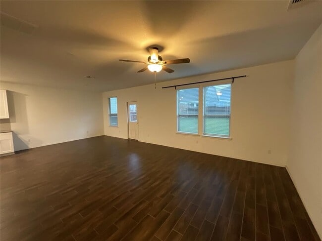 Building Photo - 128 Banyon Dr