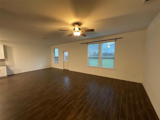 Foto del edificio - 128 Banyon Dr