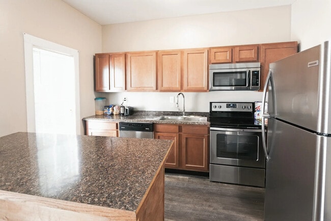 Foto del edificio - 72 Walnut St