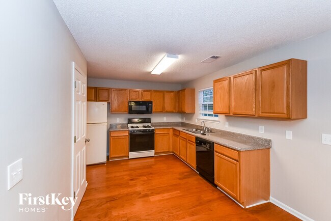 Foto del edificio - 346 Windriver Trail