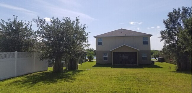 Foto del edificio - 1860 Soldiers Pass