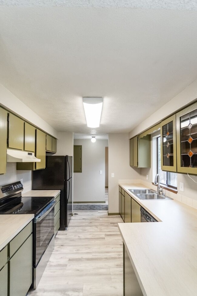 Foto del edificio - 9415 N Howard St