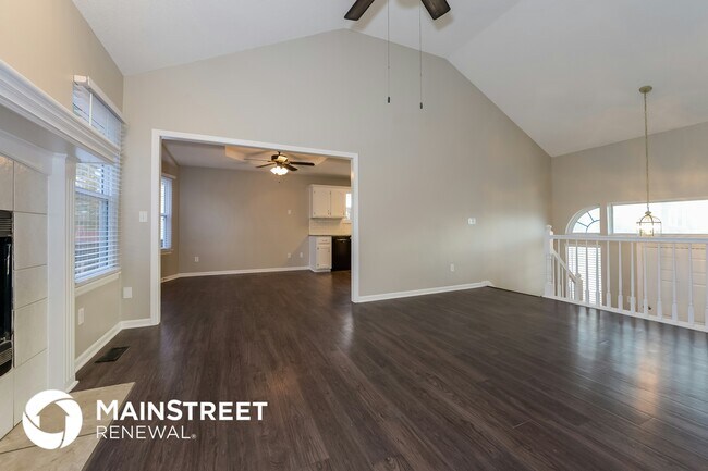 Building Photo - 410 N Cheyenne Dr