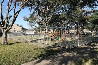 Building Photo - 6354 Del Monte Dr