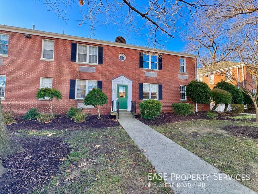 Primary Photo - 1 E Glebe Rd