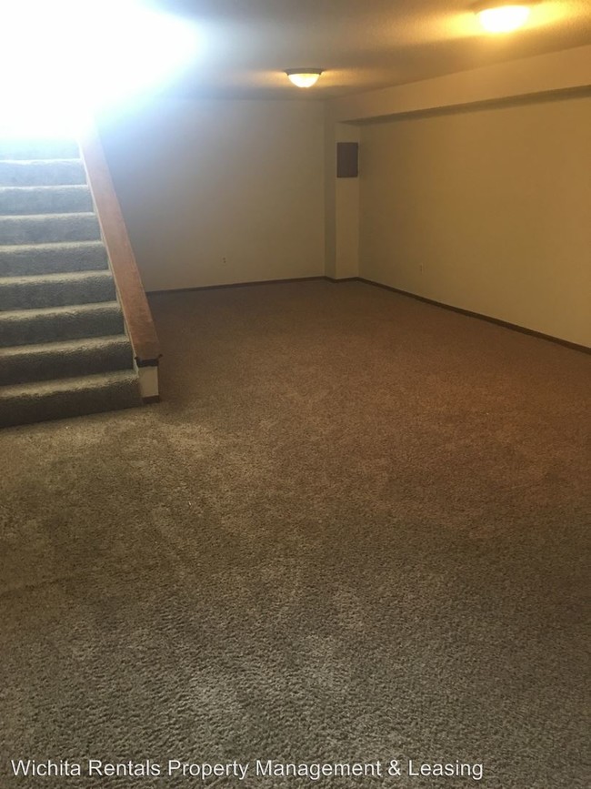 Foto del edificio - 9136 E Bedell St