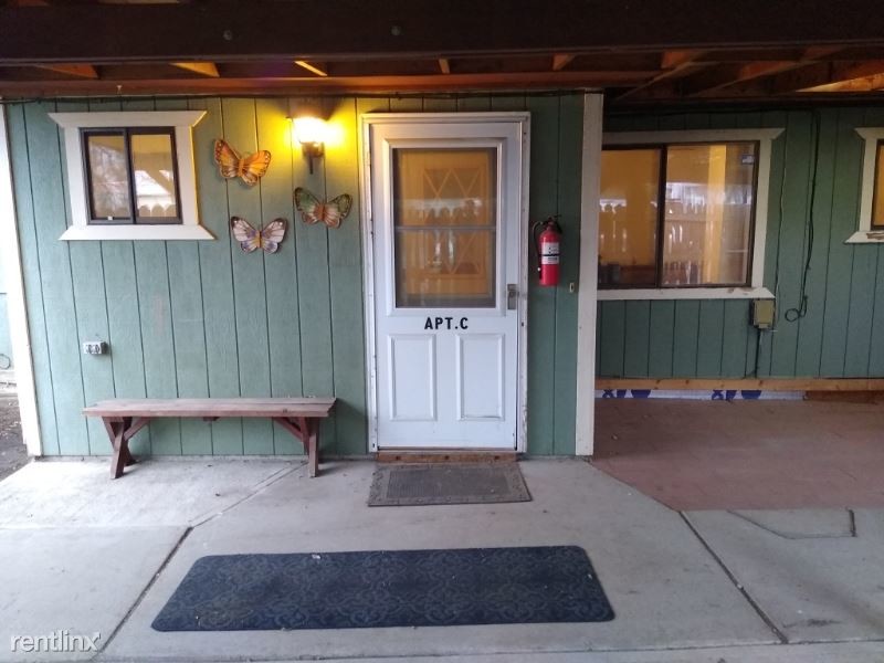 6071 Jackrabbit Ln Unit Apt. C, Belgrade, MT 59714 Room for Rent in