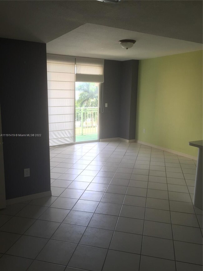 Building Photo - 3500 Coral Way