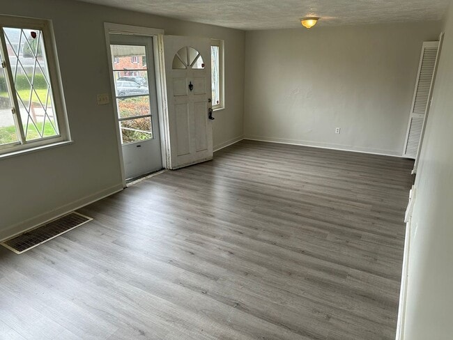 Photo - 3BD 1BA house in Penn Hills!!