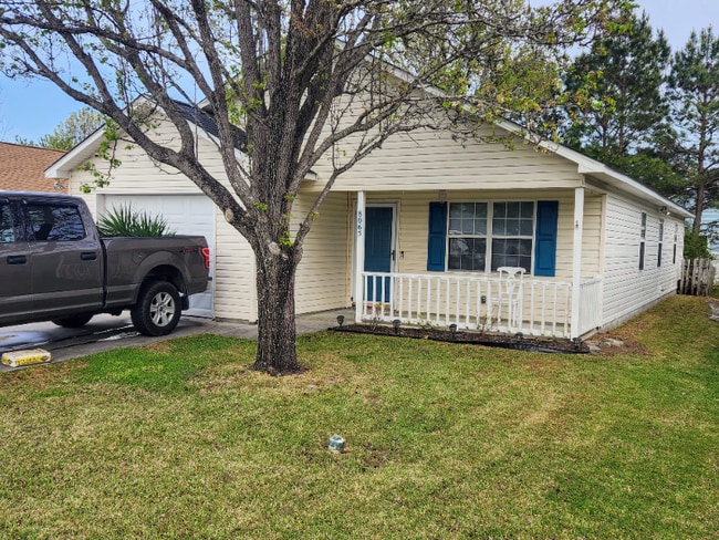 Building Photo - 8065 Resin Rd