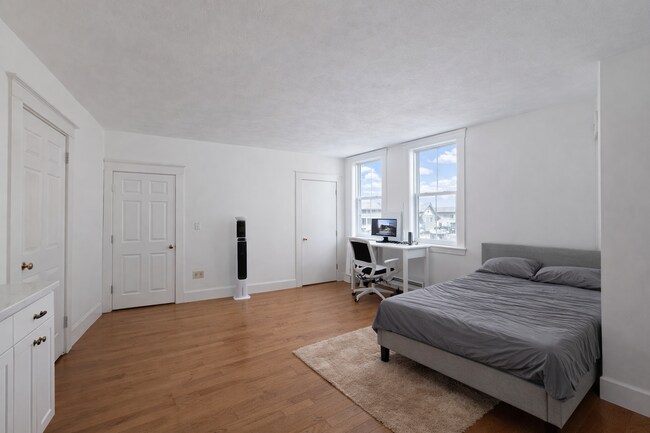 Foto del edificio - 276 Chestnut Hill Ave