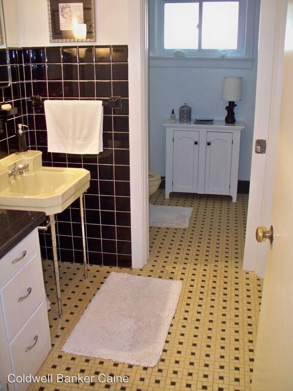 Building Photo - 3 br, 2 bath House - 133 Dellwood Drive