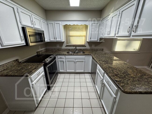 Foto del edificio - 2496 Bentridge Ct