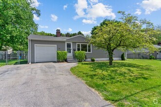 Building Photo - 110 New Britain Dr