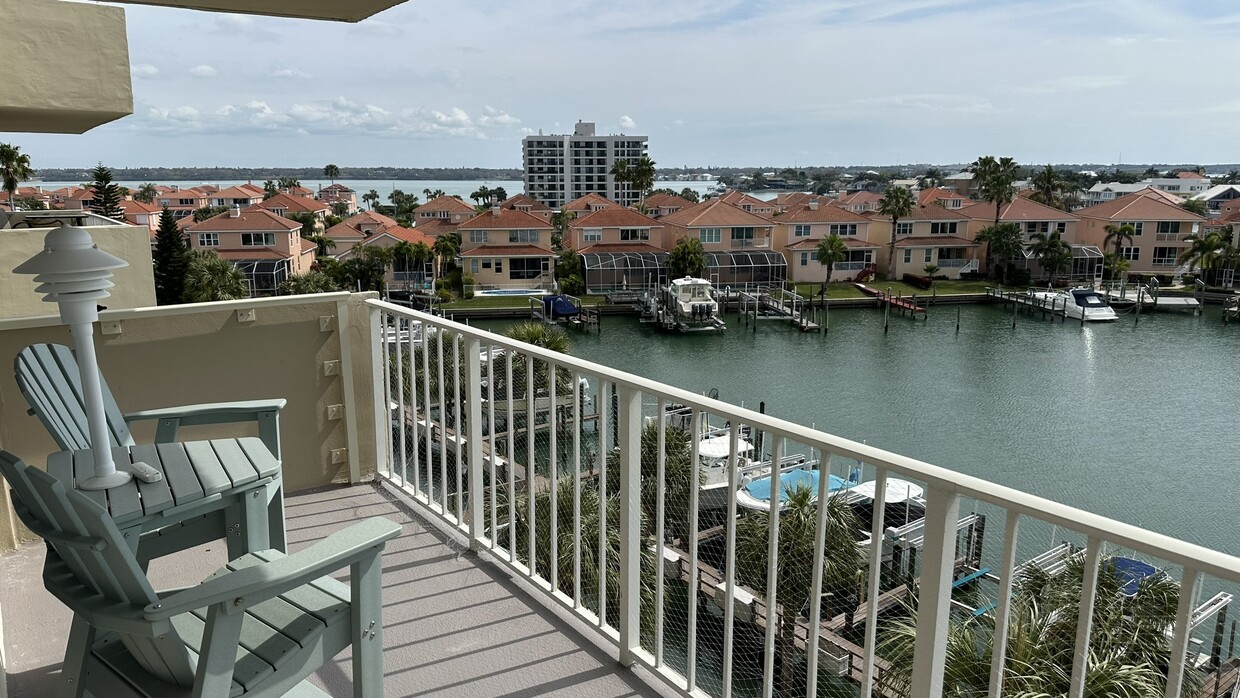 Primary Photo - 1621 Gulf Blvd