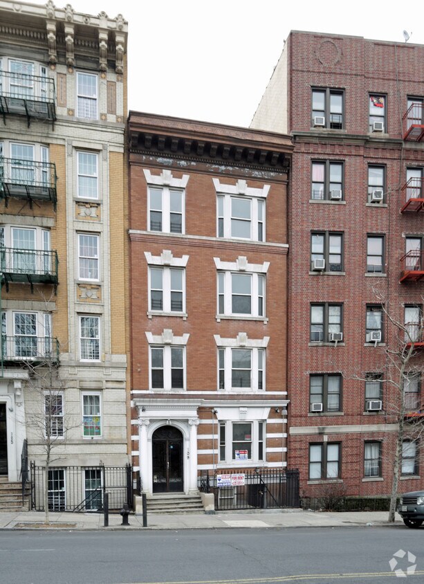 Building Photo - 309 Bedford Park Blvd