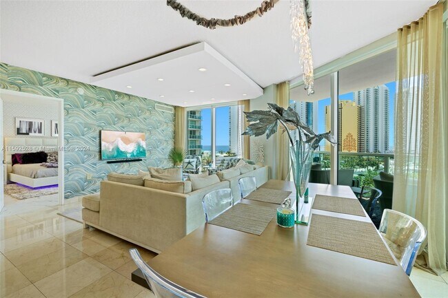 Foto del edificio - 200 Sunny Isles Blvd