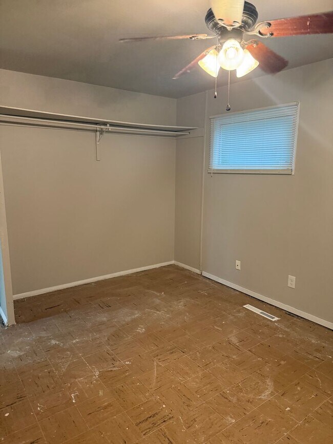Foto del edificio - Newly Remodeled 3 bedroom 1.5 bath