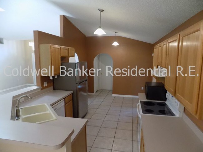 Building Photo - 4105 Stonefield Dr