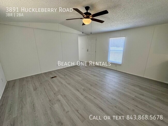 Building Photo - 3891 Huckleberry Rd