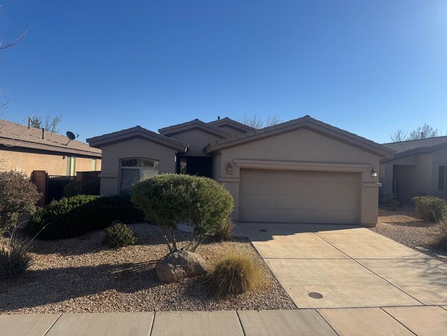 Building Photo - Coral Canyon Gem with NEW CARPET & TWO CAR...