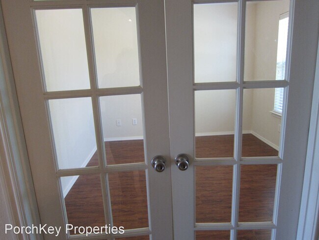 Building Photo - 3 br, 2 bath House - 127 Freedom Tr