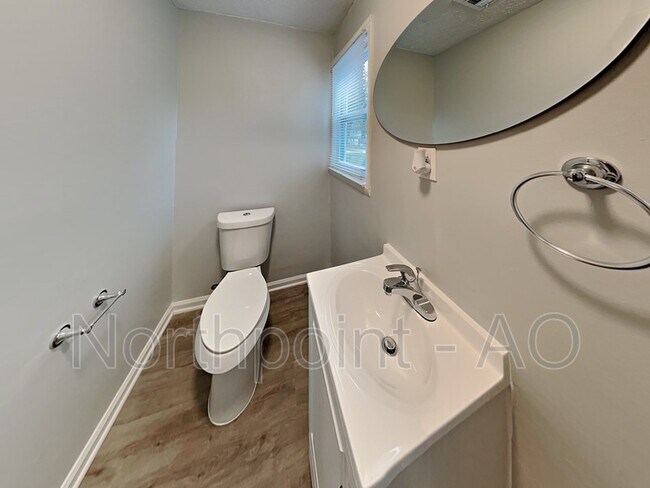 Foto del edificio - 2325 Browns Mill Rd SE