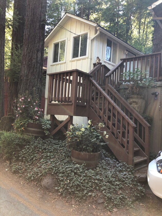 14538 Canyon 1 Rd, Guerneville, CA 95446 House Rental in Guerneville