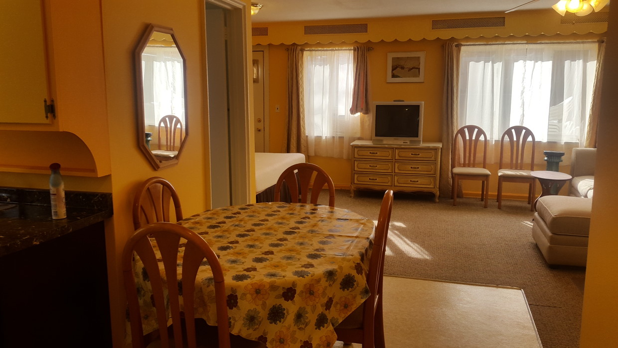 Furnished all included - 74-18 Caldwell Ave