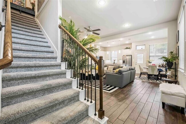 Foto del edificio - 12422 Alora Bluff Trail
