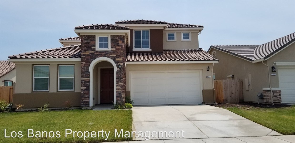 5 br, 3.5 bath House 1551 Manzanita Way House Rental in Los Banos