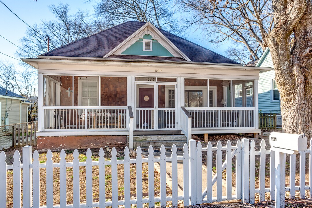 Foto principal - 509 Cambridge St