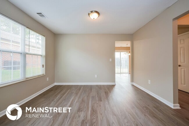 Foto del edificio - 6295 Klondike River Rd