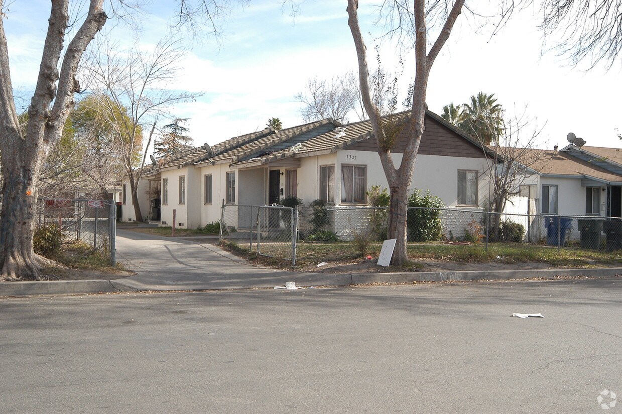 Building Photo - 1327-1333 Wall Ave