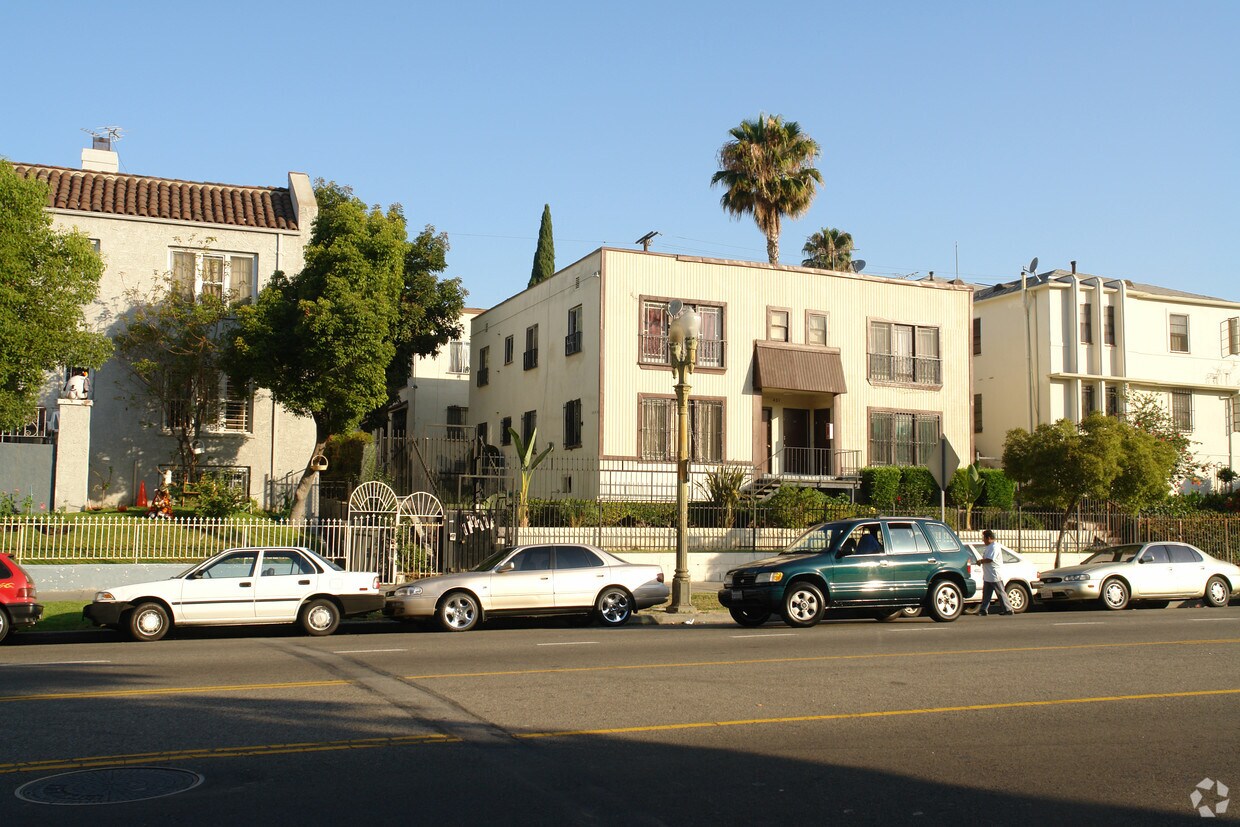 Building Photo - 435 S Rampart Blvd