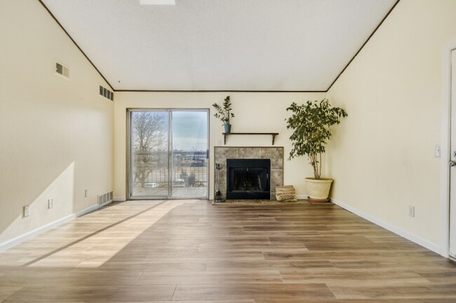 Building Photo - 8813 Colorado Blvd