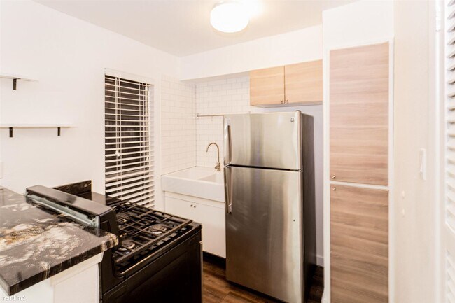 Foto del edificio - 1 br, 1 bath House - 4111 Avenue A 209 209