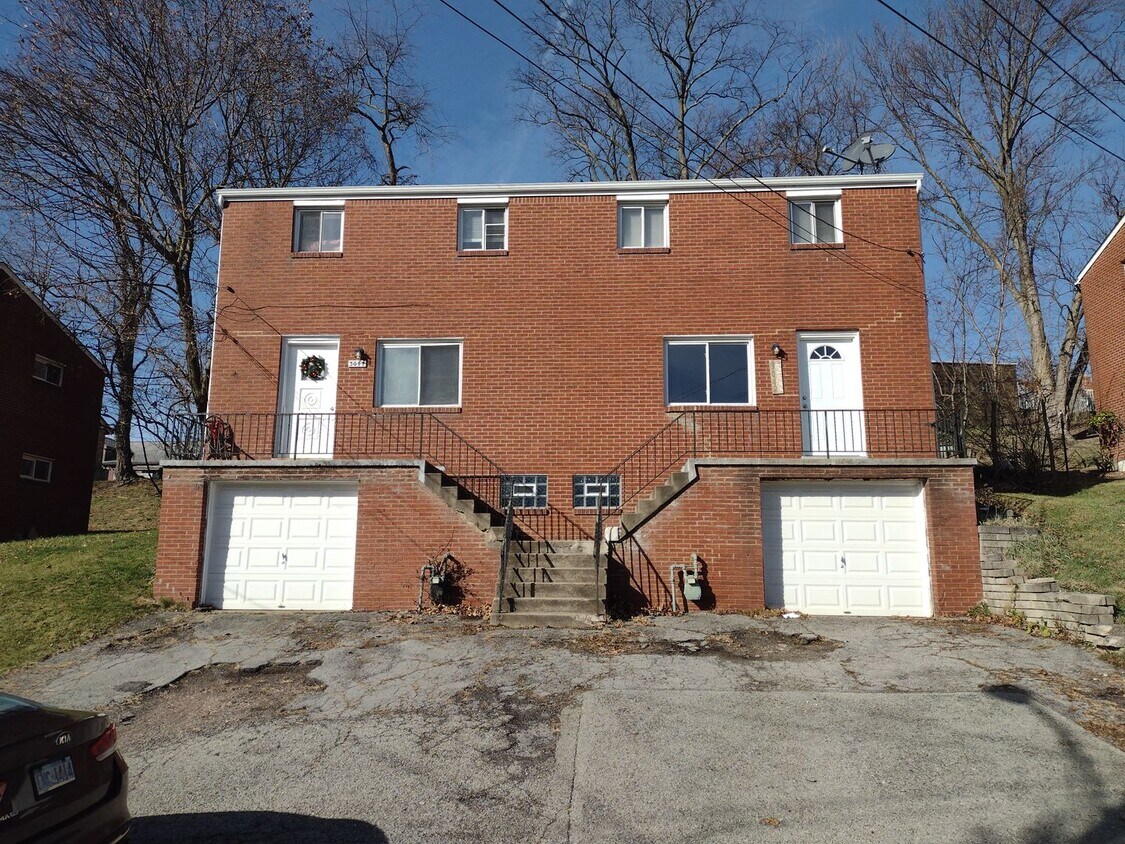 Foto principal - Beautiful Home for Rent