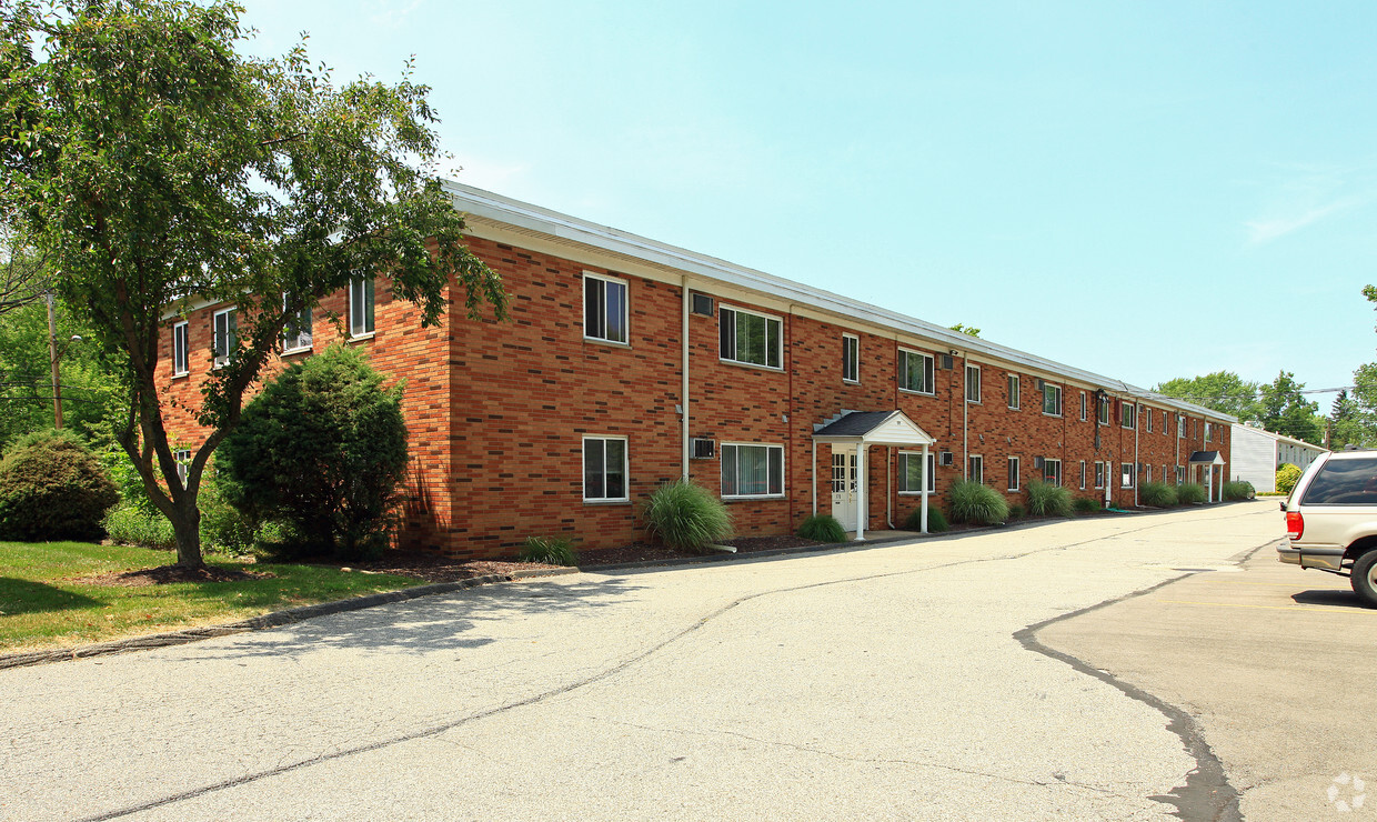 Building Photo - Knickerbocker Apartments